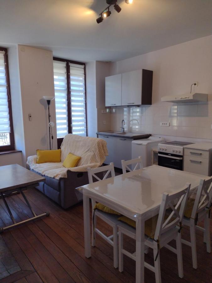Appartement 1Er Etage Proche Des Termes Bourbonne-les-Bains Exterior photo